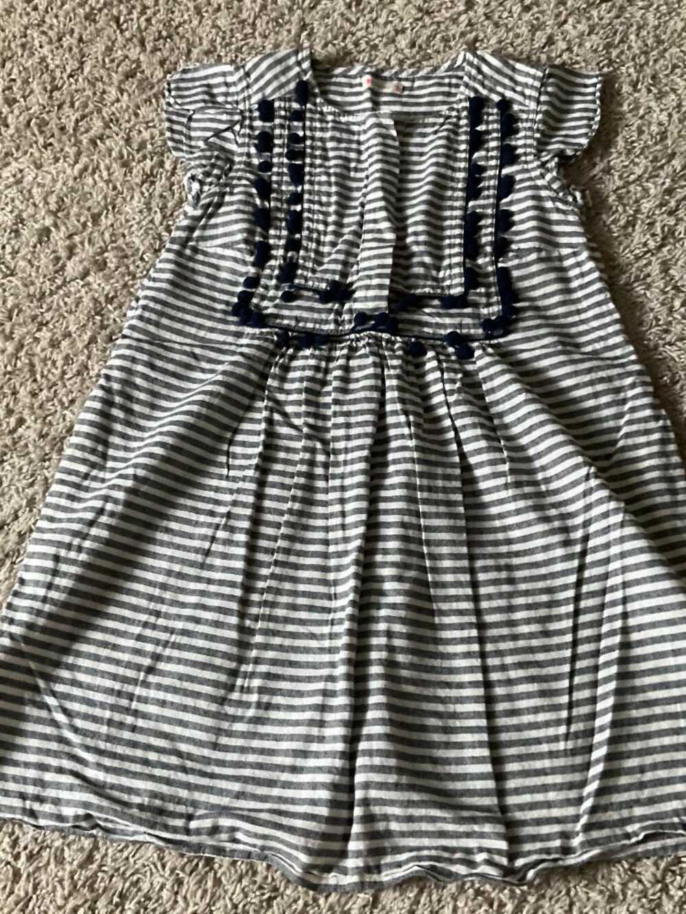 j.crew Crewcuts GIRLS' STRIPED dress with pom-poms. size: 12. color: white grey.
